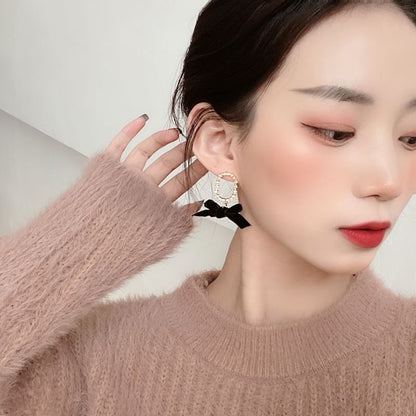 Ribbon Dangle Earring / Clip On Earring