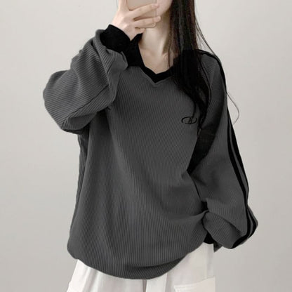 Long Sleeve Contrast-Trim Embroidered Waffle Pattern Loose-Fit Pullover