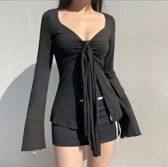 Long Sleeve V-Neck Plain Tie-Front Crop Top