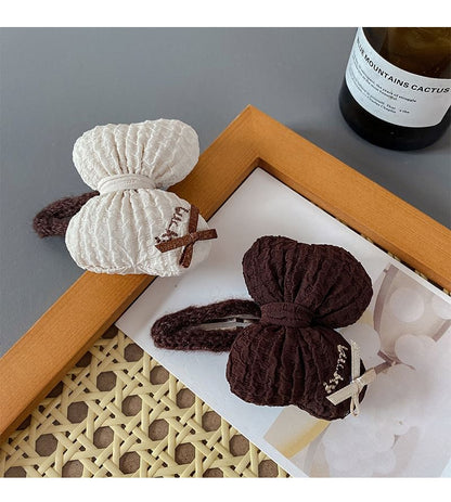 Bow Knit Hair Clip