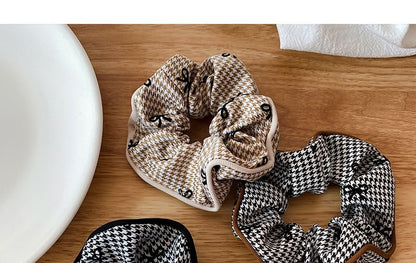 Ribbon Pattern Plaid Scrunchie
