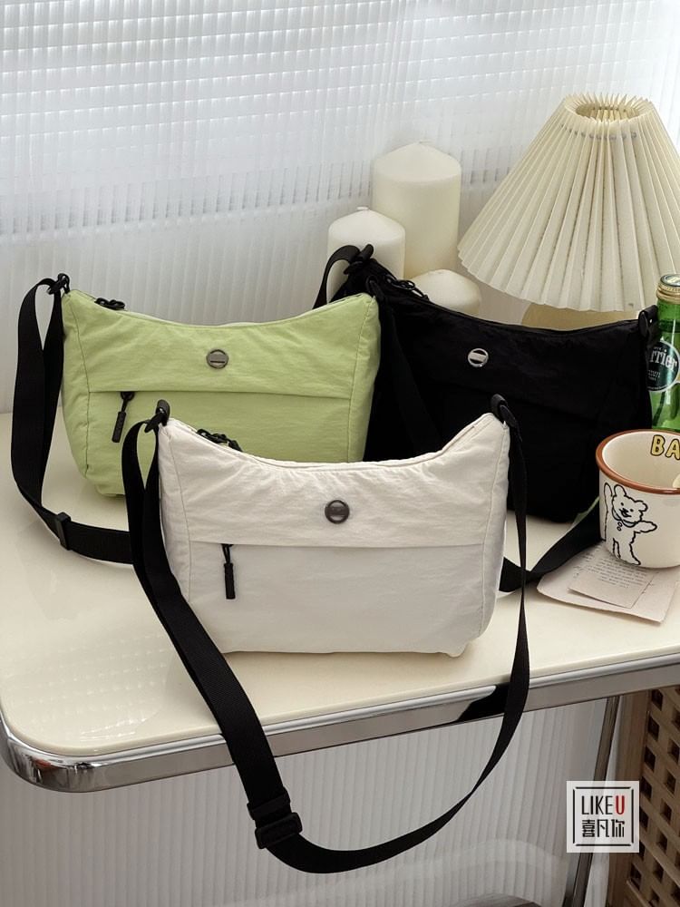 Multi-Pocket Shoulder Bag