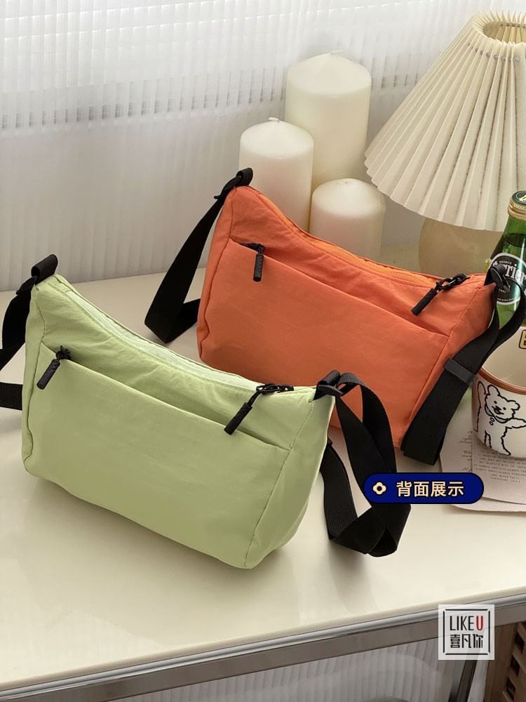 Multi-Pocket Shoulder Bag