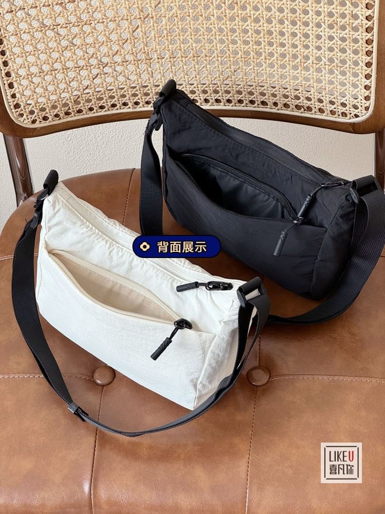 Multi-Pocket Shoulder Bag