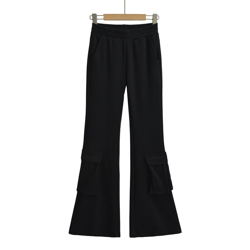 Elastic Waist Bootcut Cargo Sweatpants