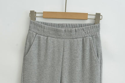 Elastic Waist Bootcut Cargo Sweatpants