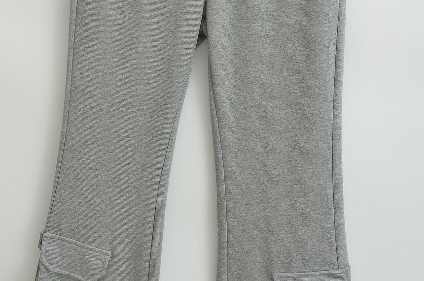 Elastic Waist Bootcut Cargo Sweatpants