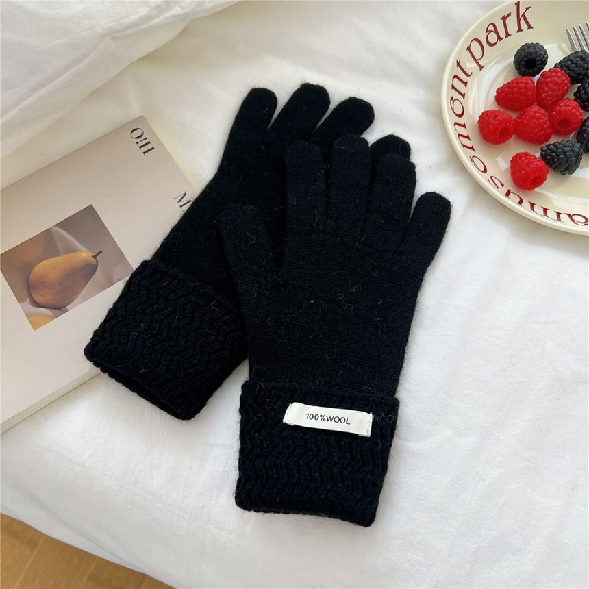 Lettering Applique Touchscreen Knit Gloves