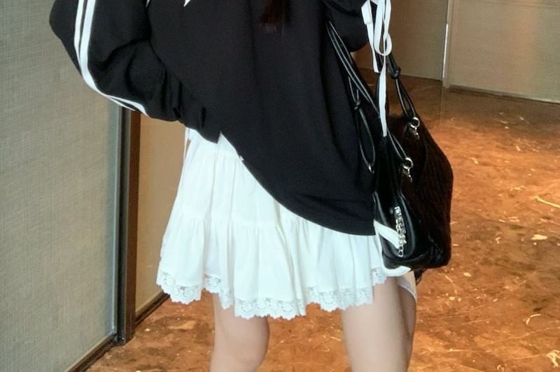 Mid Rise Solid Flared Mini Skirt