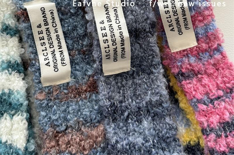 Gradient Scarf Skinny Knit