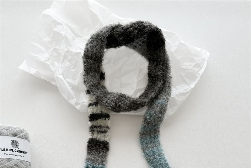 Gradient Scarf Skinny Knit