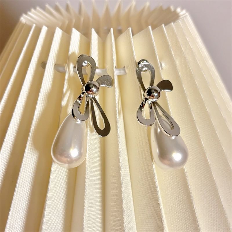Bow Faux Pearl Drop Earring