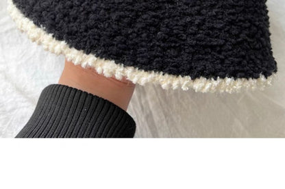 Contrast Trim Bucket Hat / Plain Ear Knit Hat