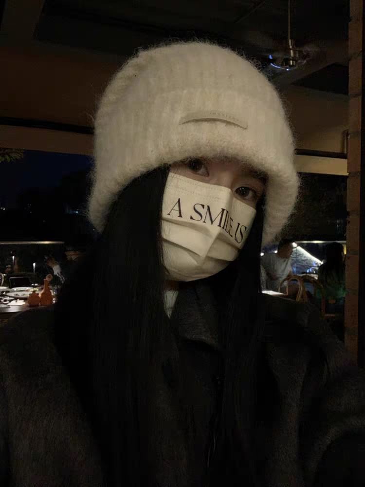 Plain Beanie / Applique Ribbed Knit Beanie