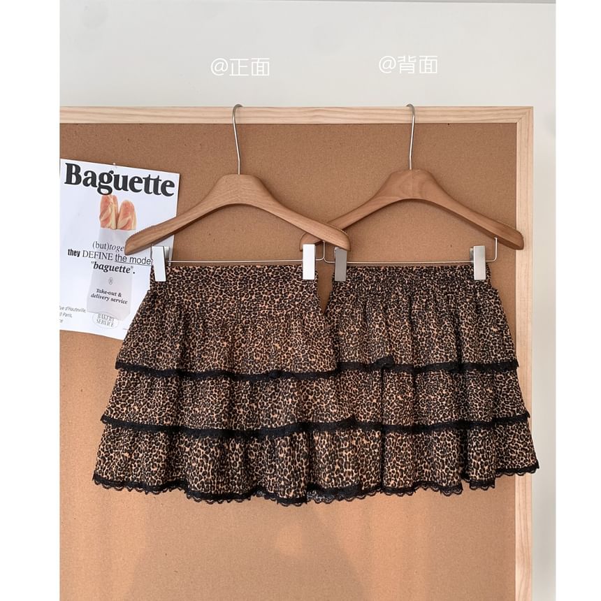 Set: Long-Sleeve V-Neck Button-Up Plain Top + High Waist Leopard Print Mini Tiered Skirt