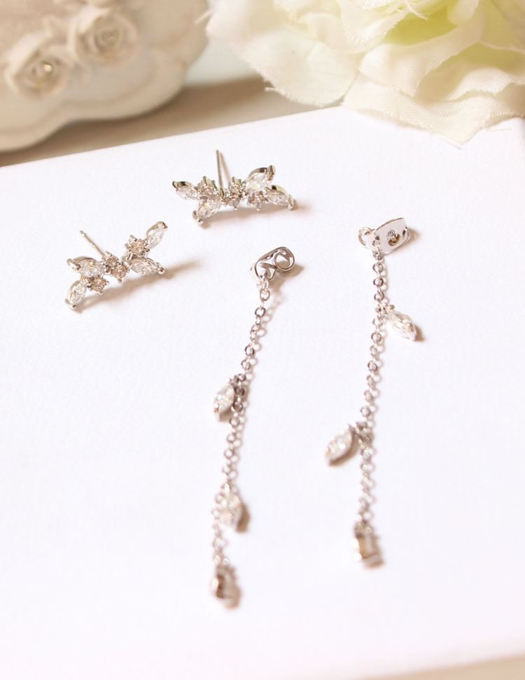 Rhinestone Alloy Dangle Earring
