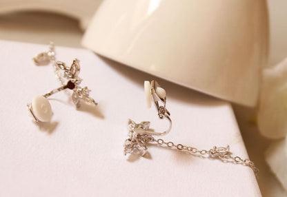 Rhinestone Alloy Dangle Earring