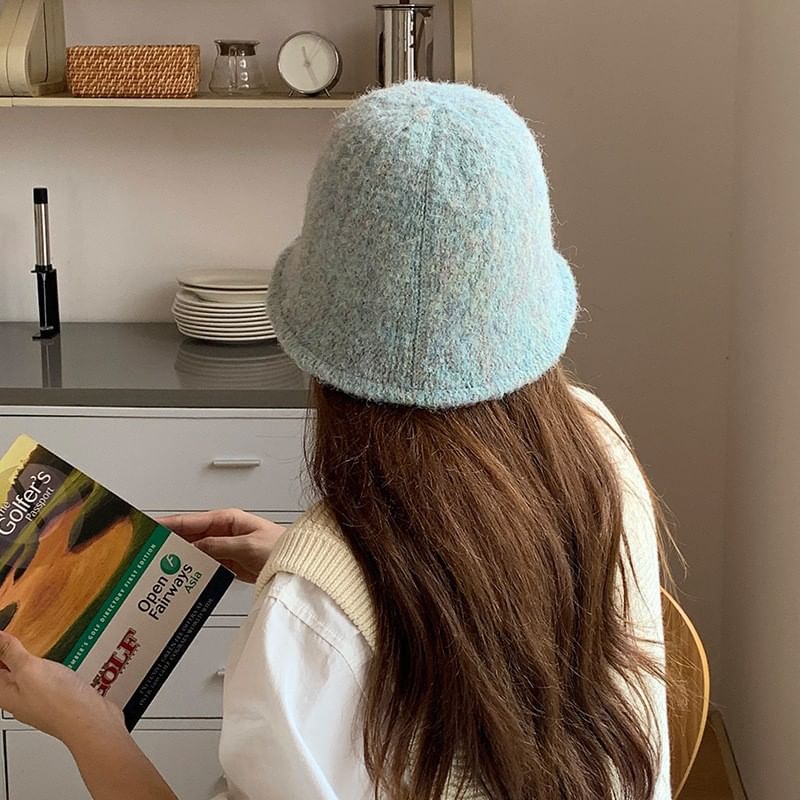 Plain Fuzzy Knit Bucket Hat