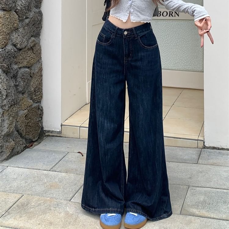 Mid Rise Wide Leg Jeans