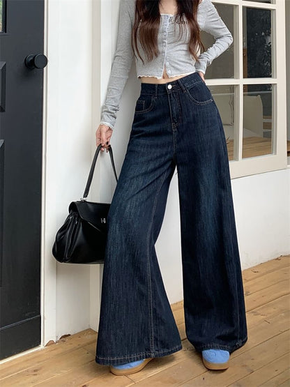 Mid Rise Wide Leg Jeans