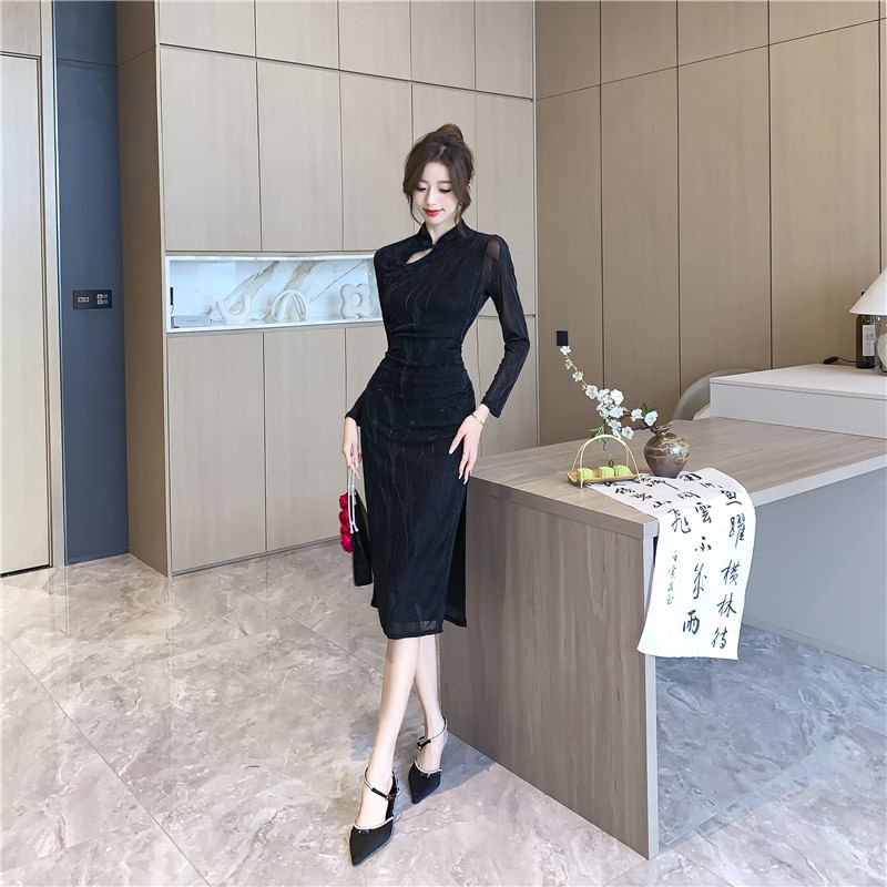 Long-Sleeve Cutout Slit Midi Qipao