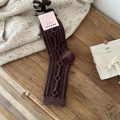 Plain Cable-Knit Socks