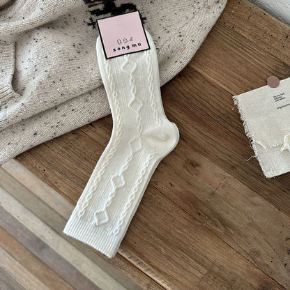 Plain Cable-Knit Socks