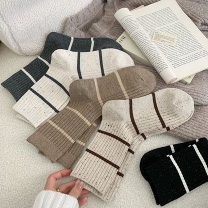 Striped Ribbed Socks