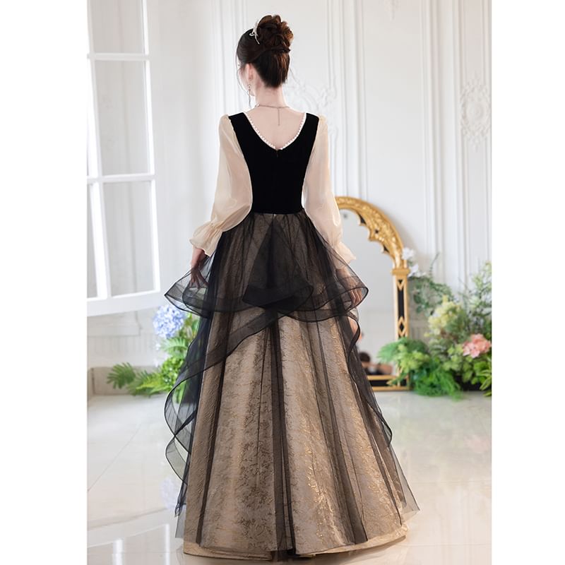 Long-Sleeve Square Neck Mesh A-Line Evening Gown