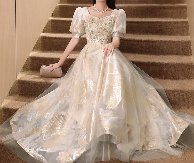 Short-Sleeve Evening Gown Sequin A-Line
