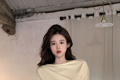 Off-Shoulder Slim Fit T-Shirt with Lace Panel and Mock Neck