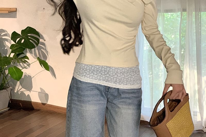 Off-Shoulder Slim Fit T-Shirt with Lace Panel and Mock Neck