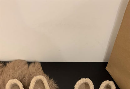 Fleece-Lined Lace-Up Shoes