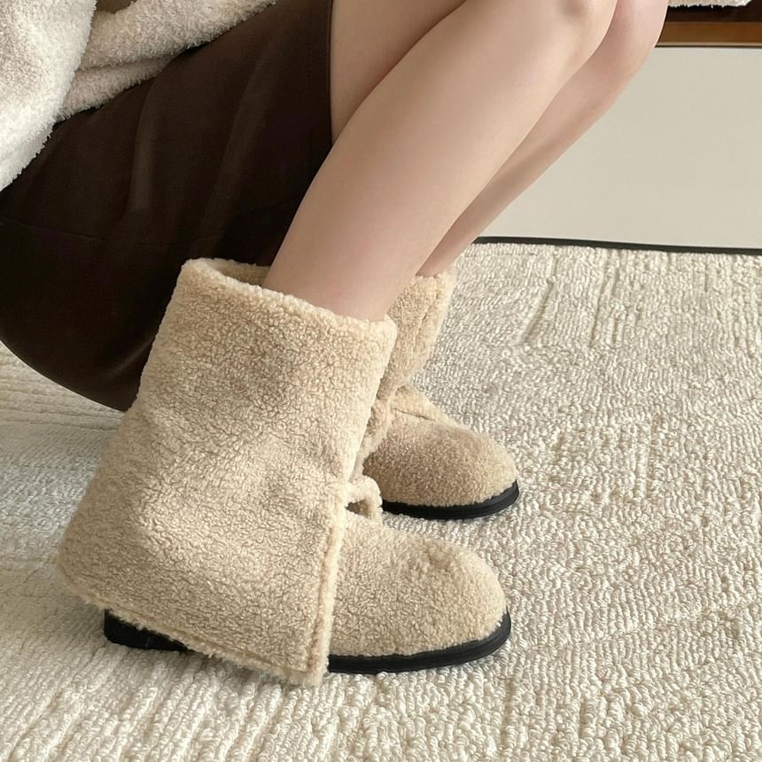 Low Heel Plain Fleece Short Boots