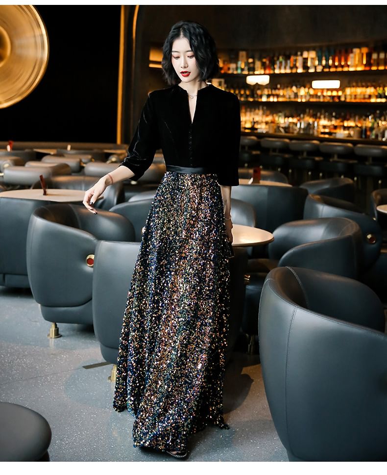 Gown Designs) Neck (Various Sequin 3/4-Sleeve Evening Notch Panel