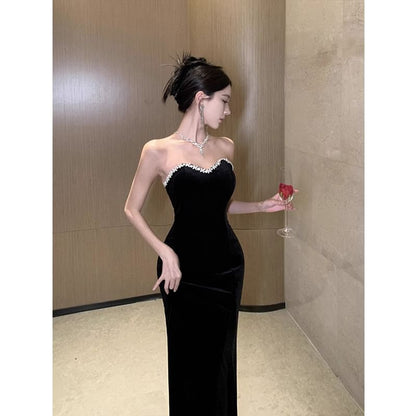 Strapless Sweetheart Neck Rhinestone Mermaid Evening Gown