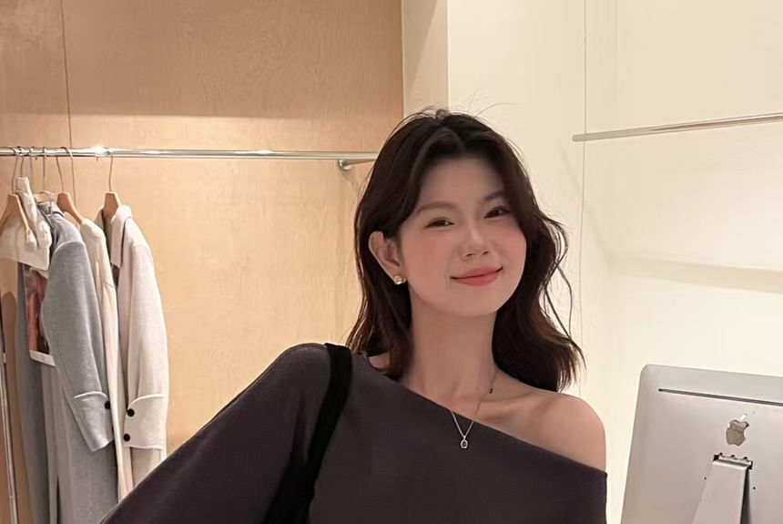 Off Shoulder Plain Sweater