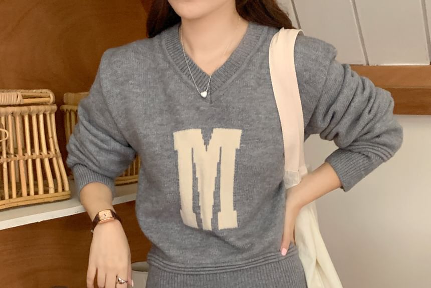 V-Neck Lettering Sweater