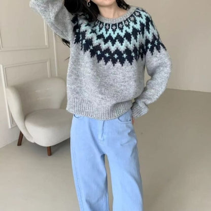 Crew Neck Patterned Sweater