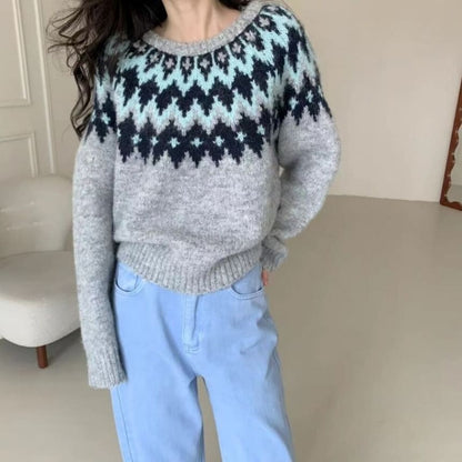 Crew Neck Patterned Sweater