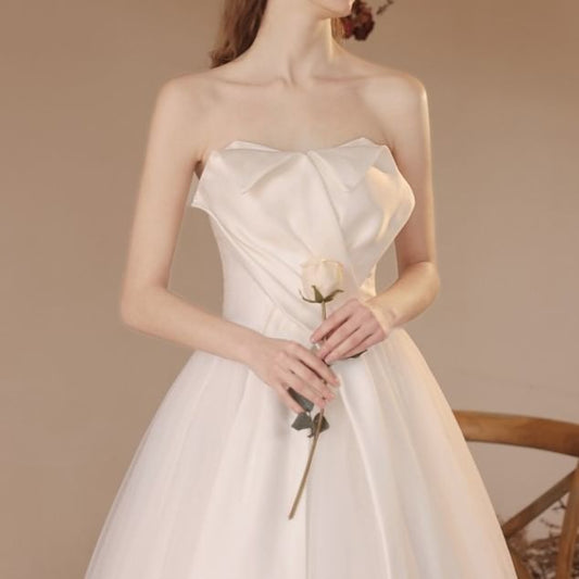 Strapless Plain A-Line Wedding Gown