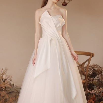Strapless Plain A-Line Wedding Gown