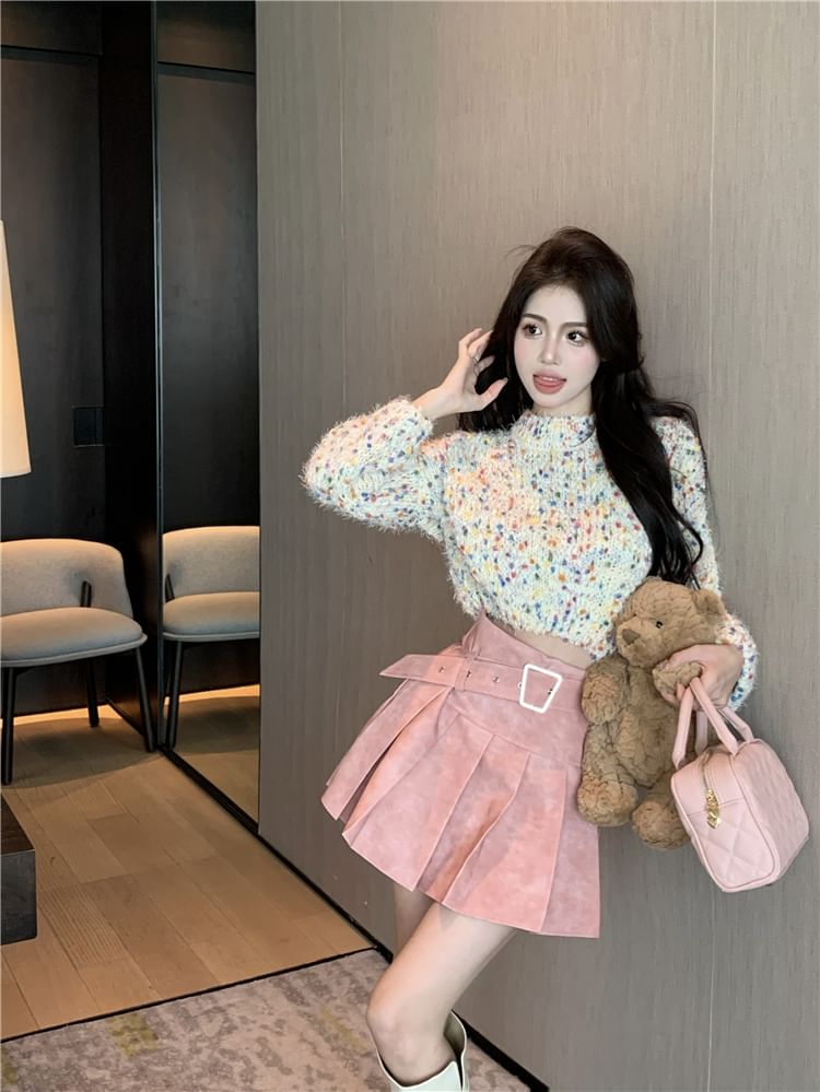 Mock Neck Dotted Cropped Sweater / High Rise Washed Pleated Mini A-Line Skirt