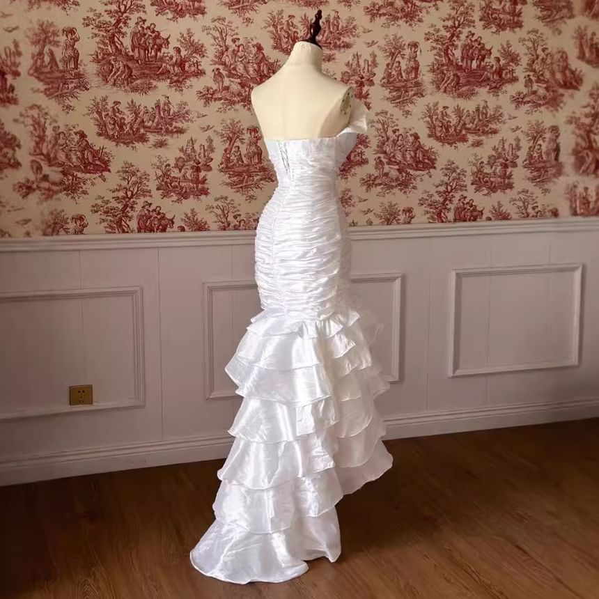 Strapless Plain Tiered Ruffle Trim Mermaid Wedding Dress