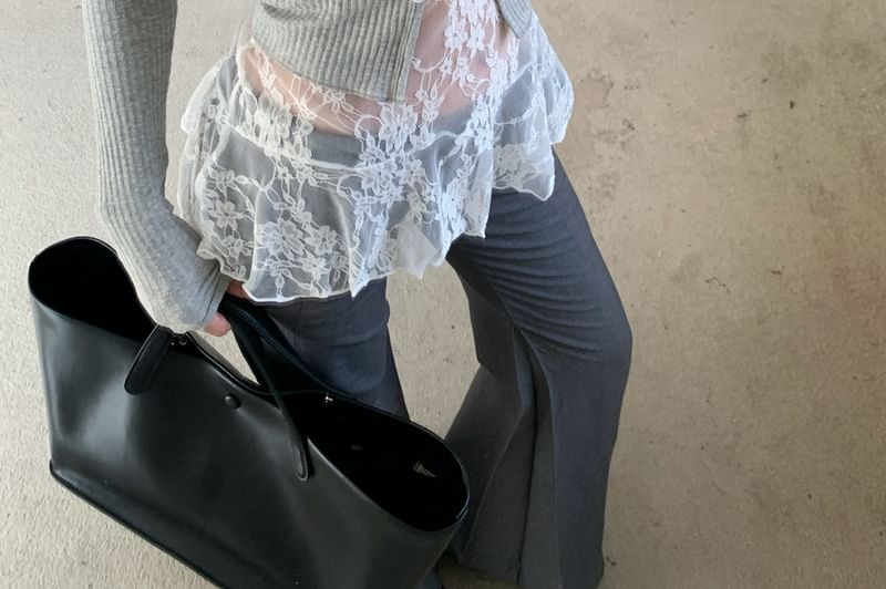 Halter Lace Top with Cardigan and Round Neckline