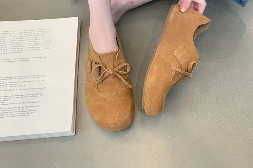 Velvet Lace-Up Shoes