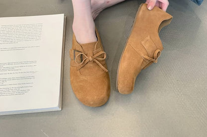 Velvet Lace-Up Shoes