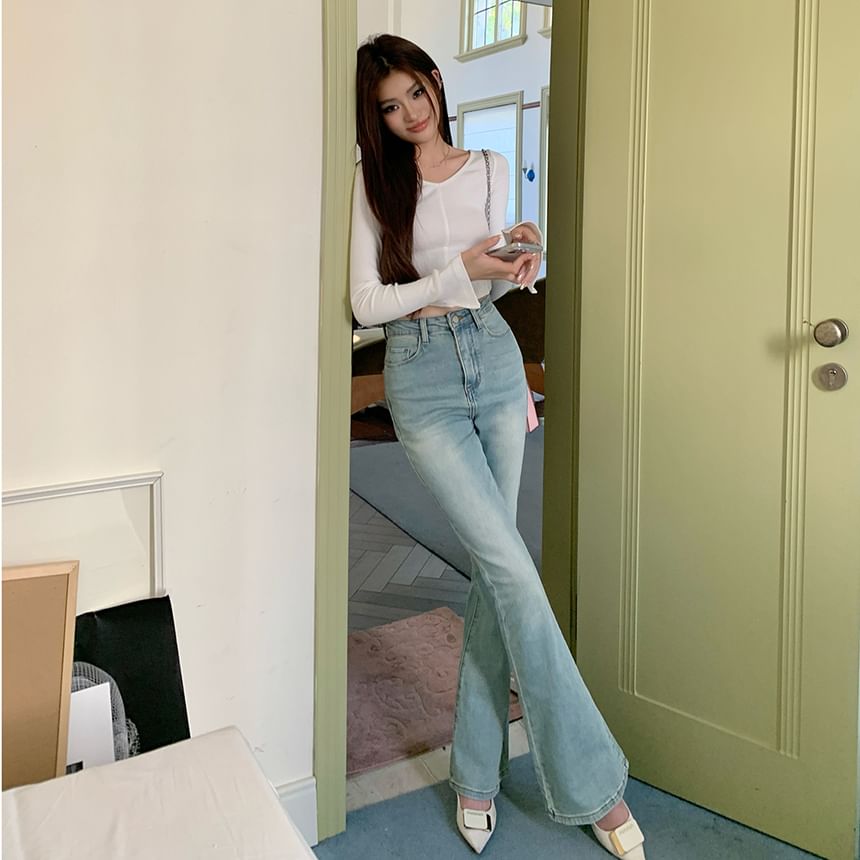 Flared Jeans Washed High Rise