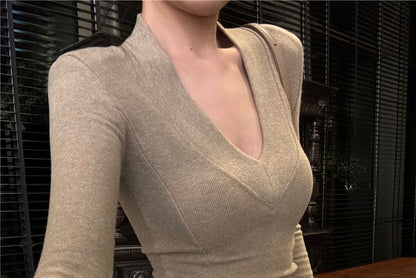 Long Sleeve V-Neck Plain T-Shirt