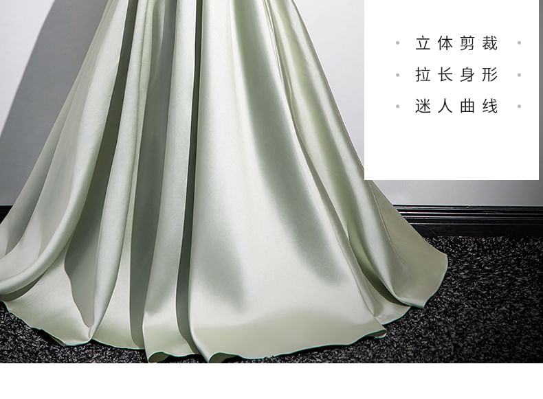 Sleeveless Off Shoulder Plain Pleated Ruched Satin A-Line Evening Gown